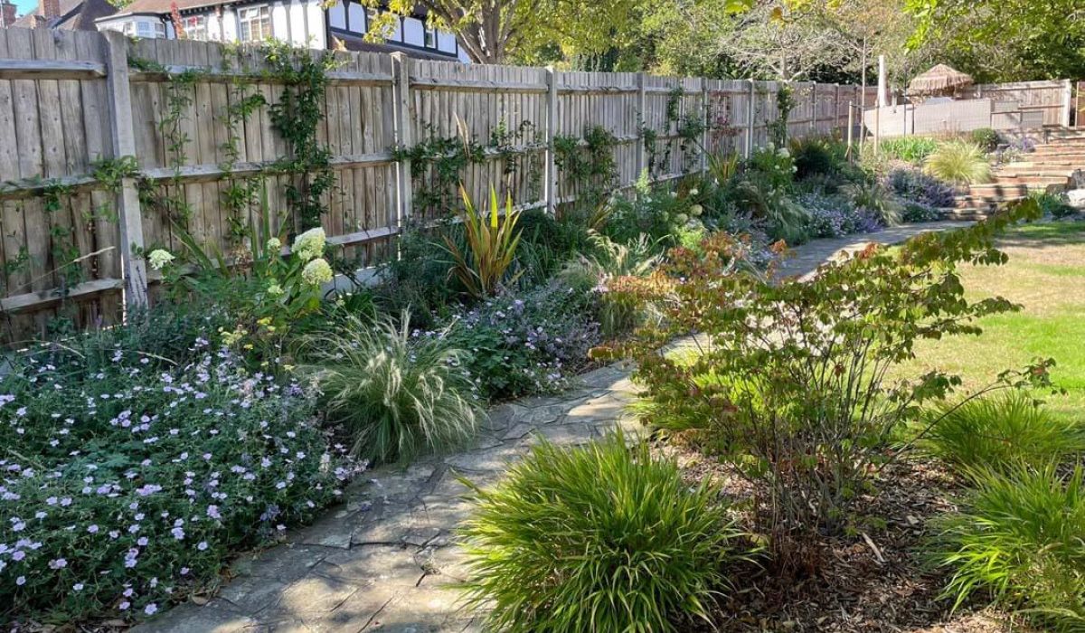 Perennial & Rockery Style Garden - Bromley